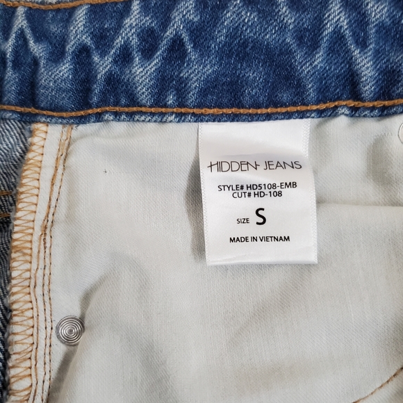 Hidden Jeans Embroidered Distressed Denim Skirt - Picture 6 of 10